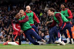 开云足球直播-曼联绝地反击曼城，加维统治全场的简单介绍