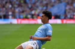 开云在线直播-包含曼城遭遇惨败！球队士气如潮退的词条