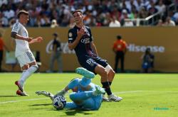 开云下载-欧洲篮球联赛决赛：皇马逆转夺得冠军