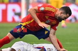 开云体育入口-梅西助攻绝杀，西甲场上风云再起