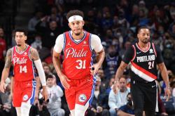 开云APP-包含雷霆逆转加拿大男篮，丹尼·格林关键制胜的词条