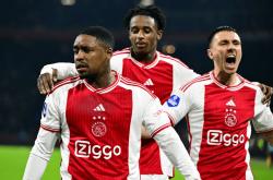 开云体育官方网站-阿贾克斯年轻队员表现出色，助球队大胜