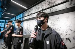 开云体育APP下载-100T鏖战TSM，Faker统治全场的简单介绍