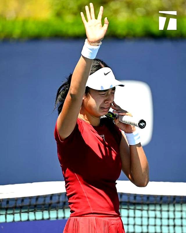 关键时刻，队员冷静面对逆境的简单介绍