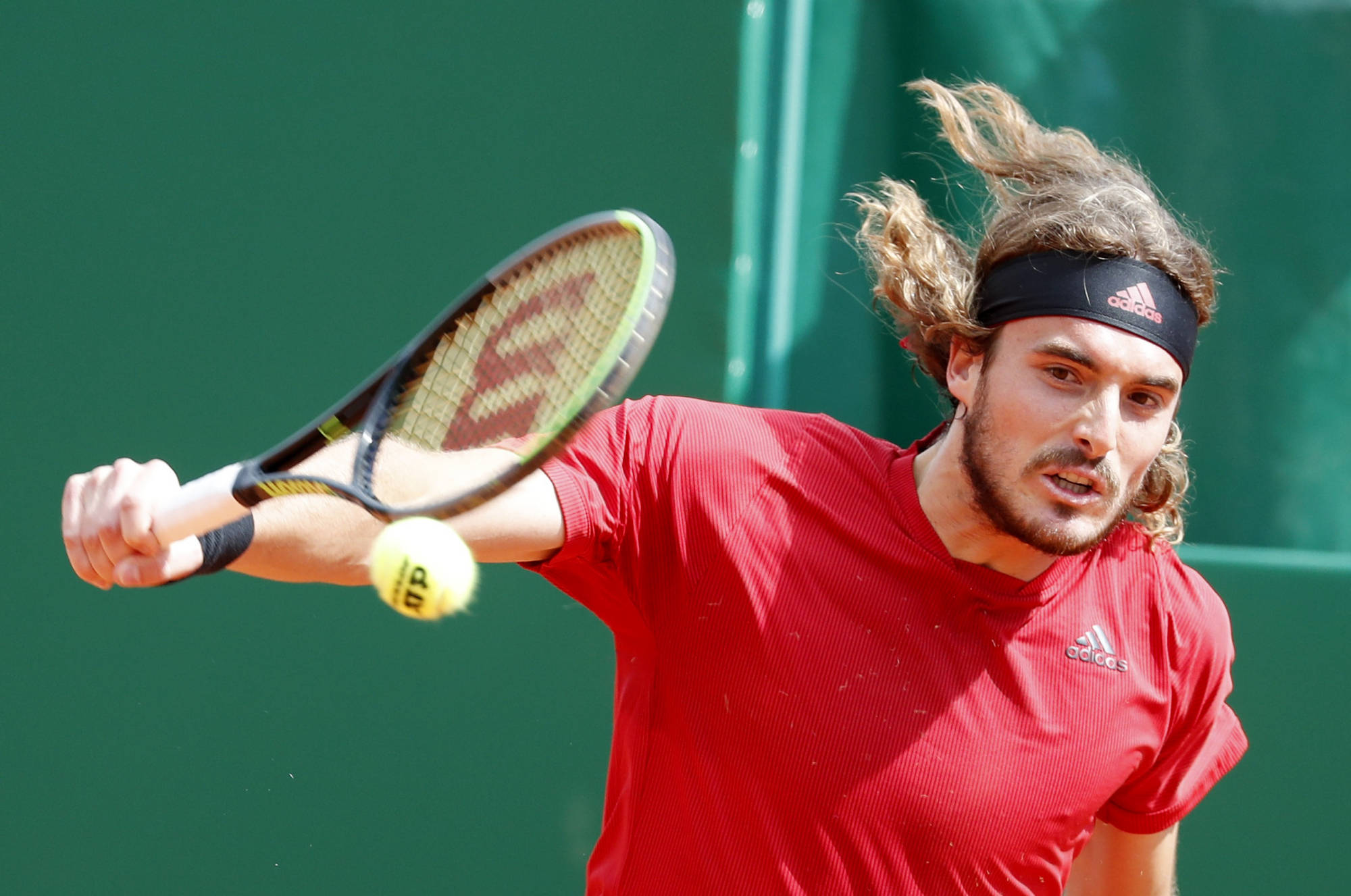 欧洲网球队翻盘澳大利亚网球队，西西帕斯制霸全场的简单介绍