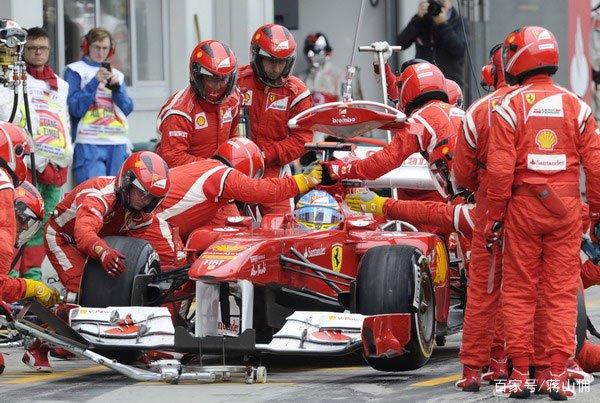 包含索伯车队轻取威廉姆斯，阿隆索扛起全队的词条