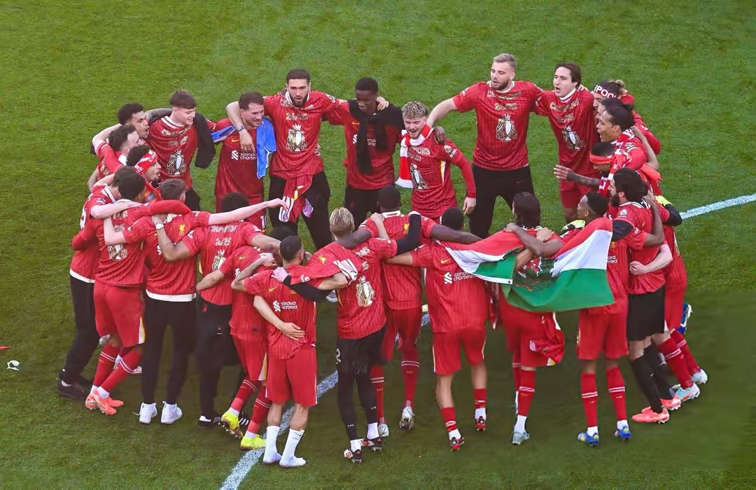 埃瓦尔胜利上岸，球队全力备战下一场比赛的简单介绍