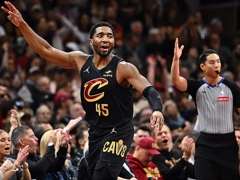 关于公牛队球员表现亮眼获得认可的信息 关于公牛队球员表现亮眼获得认可的信息