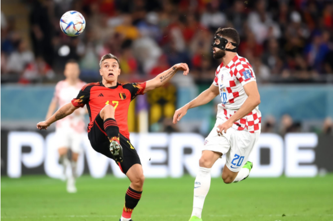 奥地利胜保加利亚，艰难突围小组的简单介绍