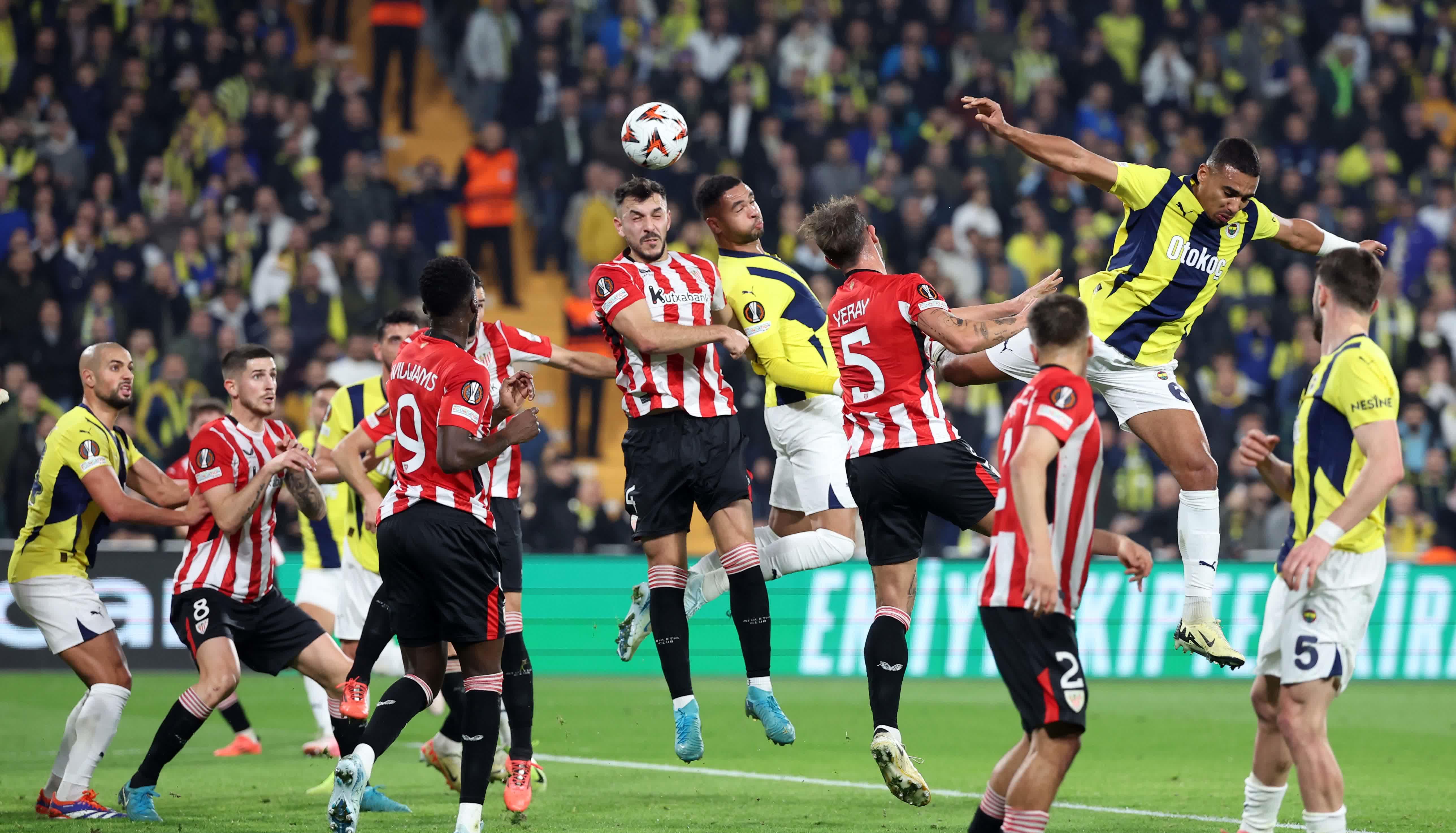 欧洲联赛名将对抗，赛场上燃起激烈火花的简单介绍