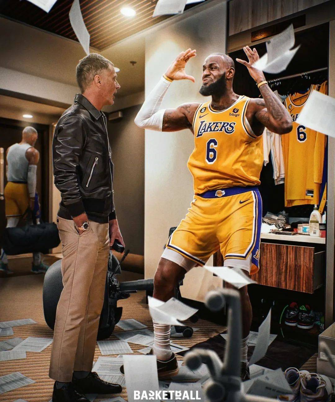 波特兰客场大胜开拓者，利拉德砍下分的简单介绍