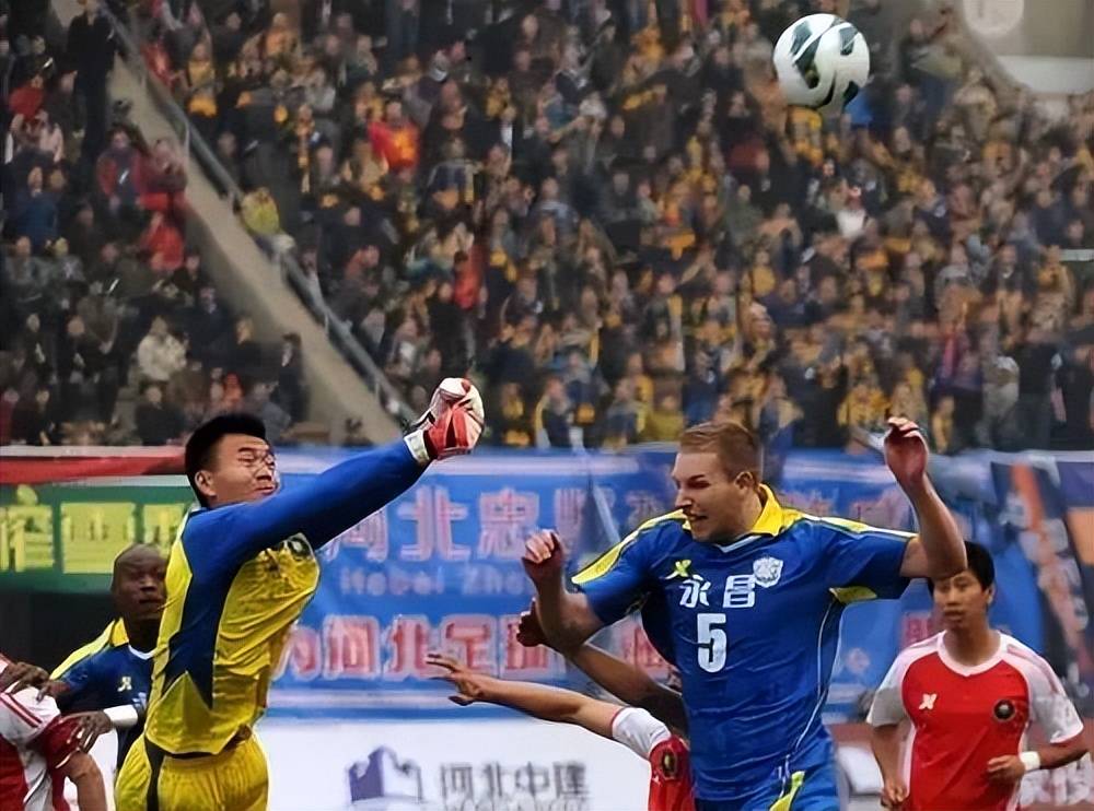 包含河南建业挑战重庆力帆，激战不断的词条