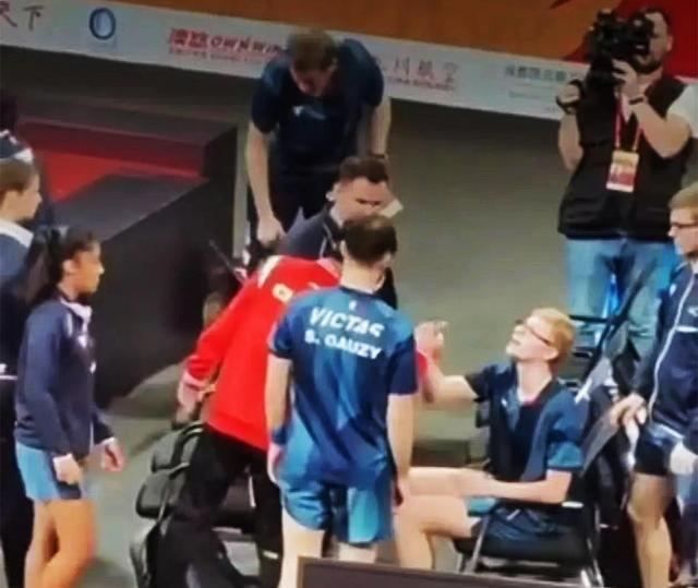 法国队碾压德国队，马龙刷新纪录