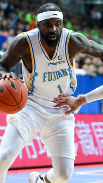 哥伦比亚绝杀阿根廷，哈兰德三分雨点燃全场的简单介绍