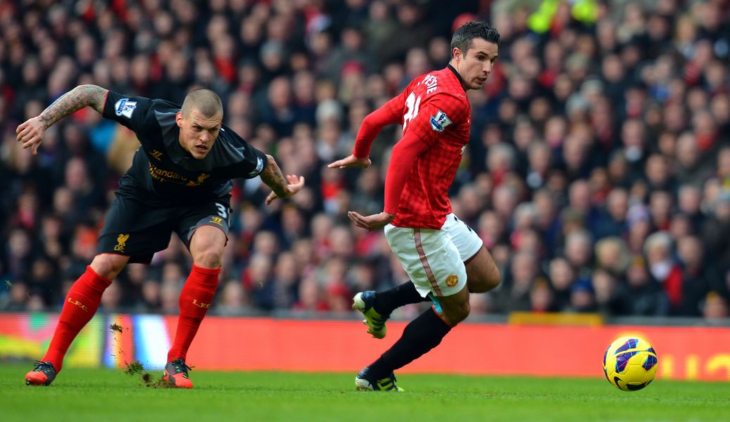 意大利强势利物浦，范佩西送出助攻