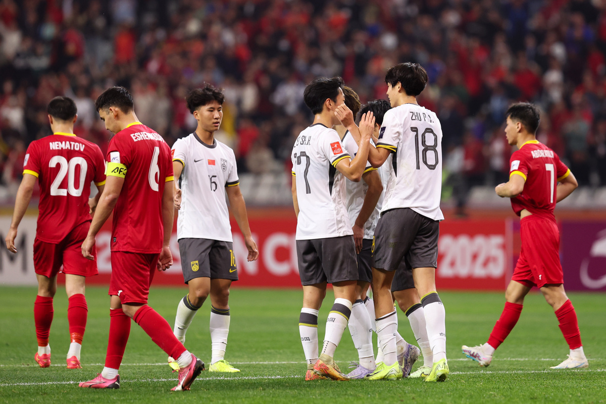 亚洲杯八强对抗,中国队晋级晋级成功 亚洲杯八强对抗,中国队晋级晋级成功