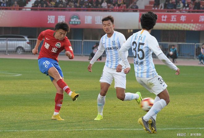 建业客场被富力逆转,保级压力不断增加 建业客场被富力逆转,保级压力不断增加