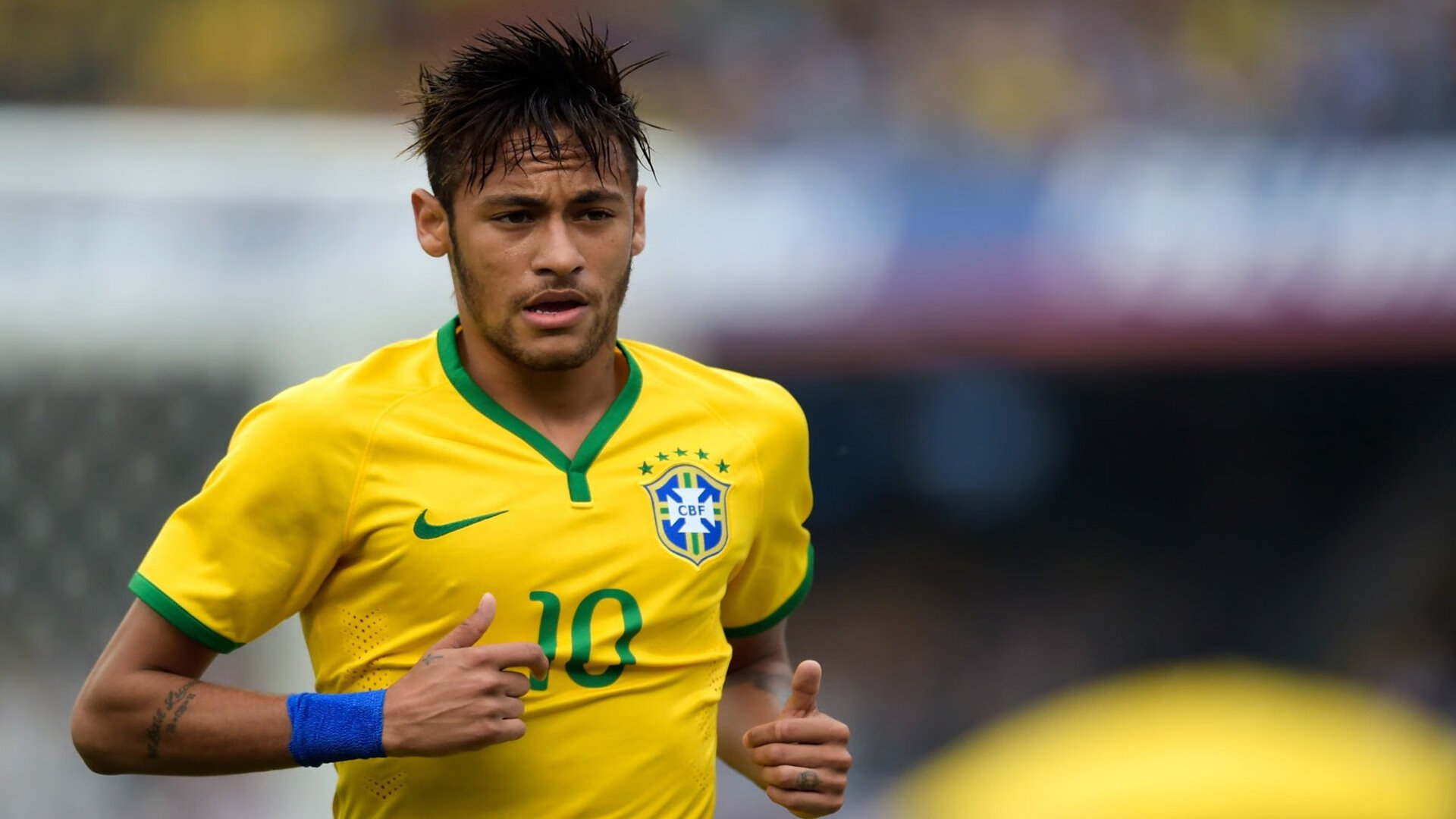 年度焦点之战之夜，西亚卡姆关键进球定乾坤