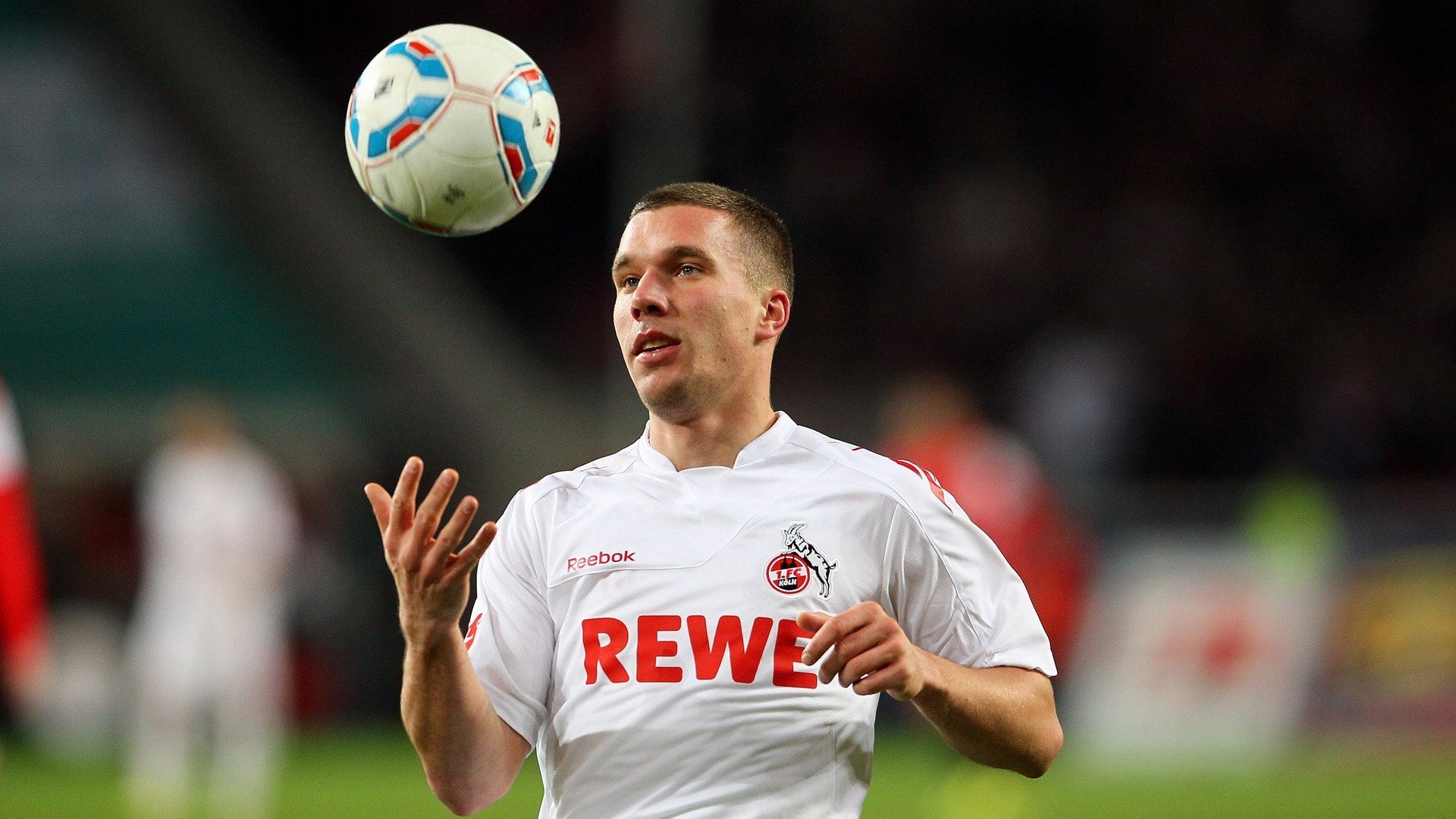 奥运周期关键战之夜,东契奇展现巨星价值