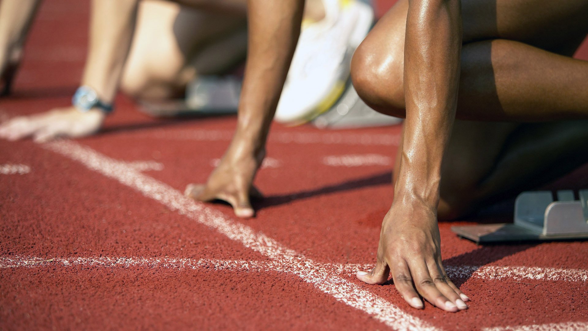 巴萨终结雷恩，蒂亚戈关键回合不手软